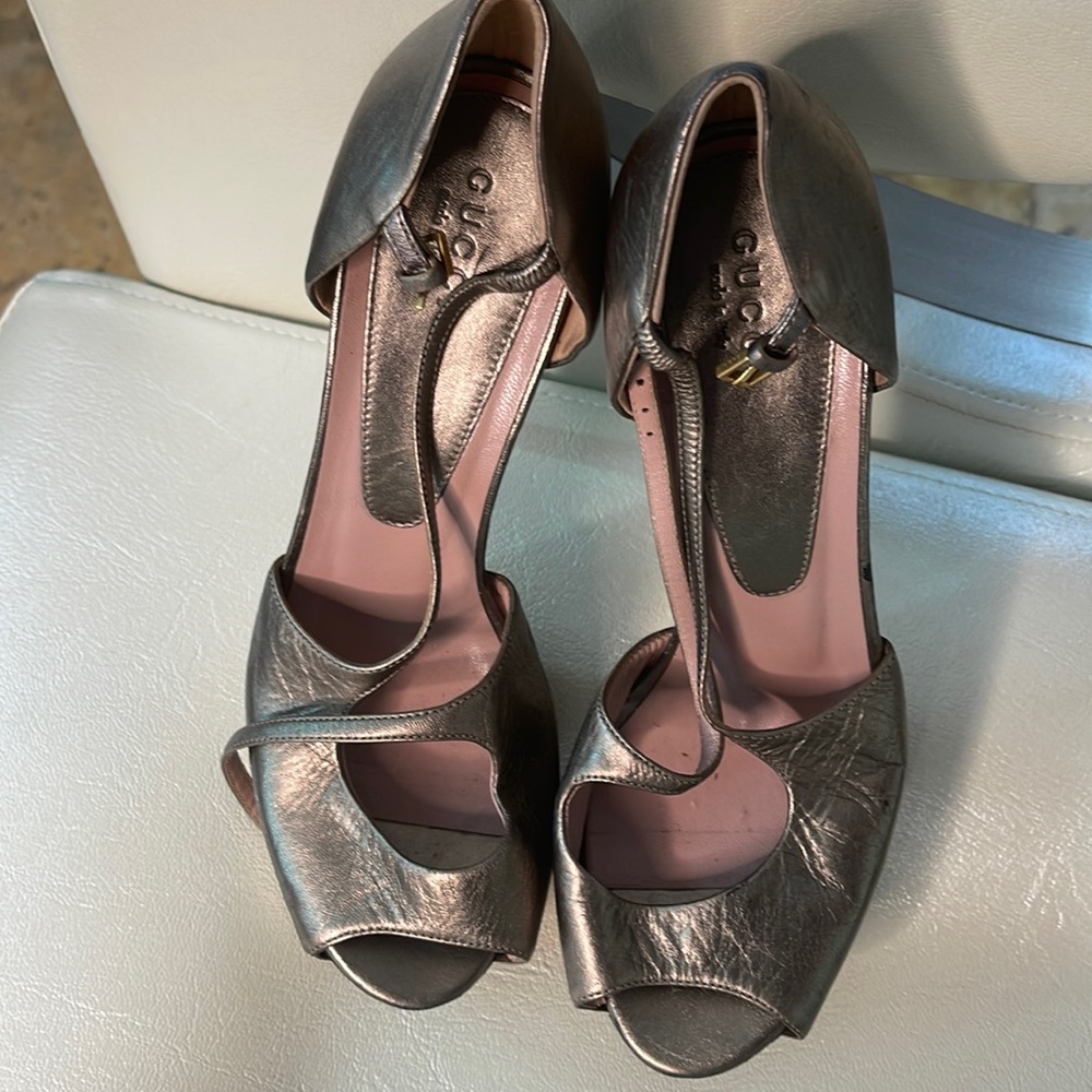 Metallic Gucci stilettos